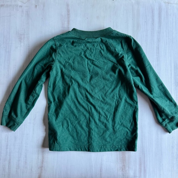 Carter’s long sleeved pocket t-shirts (size 3T) - Picture 3 of 7